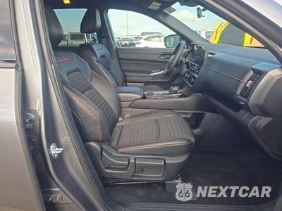2026 Nissan Pathfinder Rock Creek - zdjęcie 8 z 20 - miniatura