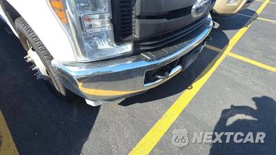 2019 Ford Super Duty F-350 Cab Chassis XL Regular Cab DRW - zdjęcie 18 z 25 - miniatura