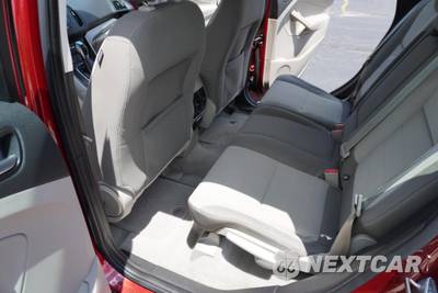 2015 Ford C-MAX Hybrid SE - zdjęcie 27 z 42 - miniatura