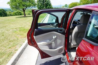2015 Ford C-MAX Hybrid SE - zdjęcie 20 z 42 - miniatura