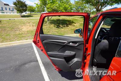 2016 Honda Fit EX - zdjęcie 39 z 48 - miniatura