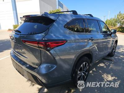 2022 Toyota Highlander XLE - zdjęcie 4 z 34 - miniatura