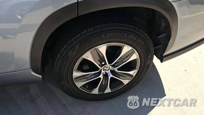 2022 Toyota Highlander XLE - zdjęcie 29 z 34 - miniatura