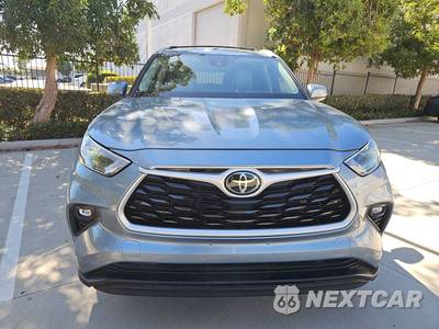 2022 Toyota Highlander XLE - zdjęcie 2 z 34 - miniatura
