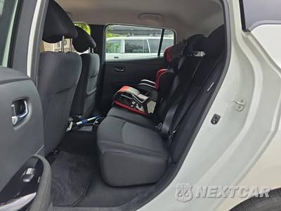 2024 Nissan LEAF SV PLUS - zdjęcie 14 z 27 - miniatura