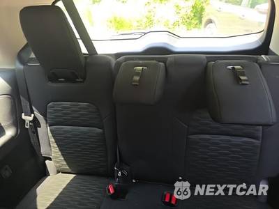 2023 Nissan Pathfinder SV - zdjęcie 15 z 26 - miniatura