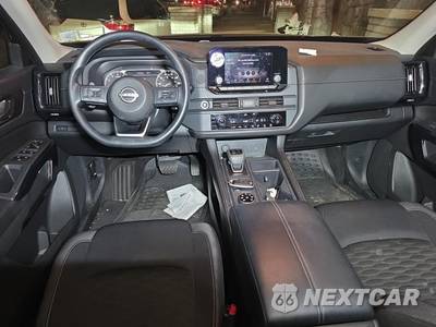2023 Nissan Pathfinder S - zdjęcie 12 z 24 - miniatura