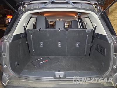 2023 Nissan Pathfinder S - zdjęcie 17 z 24 - miniatura
