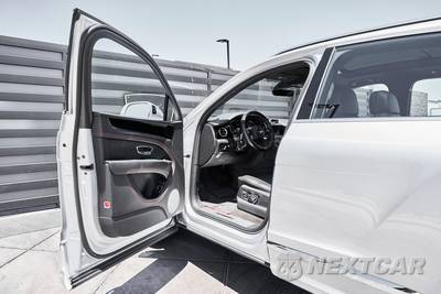 2021 Bentley Bentayga V8 - zdjęcie 29 z 81 - miniatura