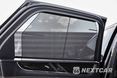 2017 Bentley Bentayga W12 - zdjęcie 44 z 75 - miniatura