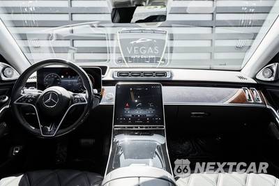 2023 Mercedes-Benz Maybach S 680 4MATIC - zdjęcie 56 z 85 - miniatura