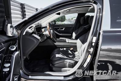 2023 Mercedes-Benz Maybach S 680 4MATIC - zdjęcie 32 z 85 - miniatura