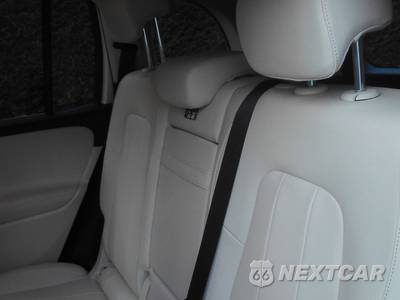 2020 Mercedes-Benz GLB 250 4MATIC - zdjęcie 34 z 38 - miniatura