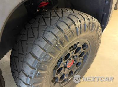 2023 Toyota Sequoia TRD Pro - zdjęcie 34 z 38 - miniatura