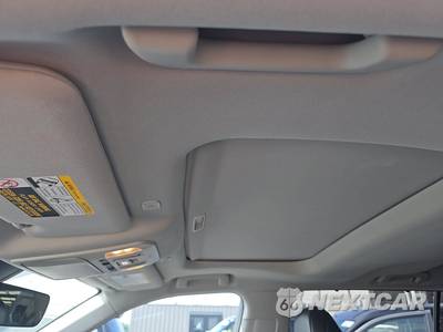 2023 Toyota Highlander Hybrid XLE - zdjęcie 20 z 26 - miniatura