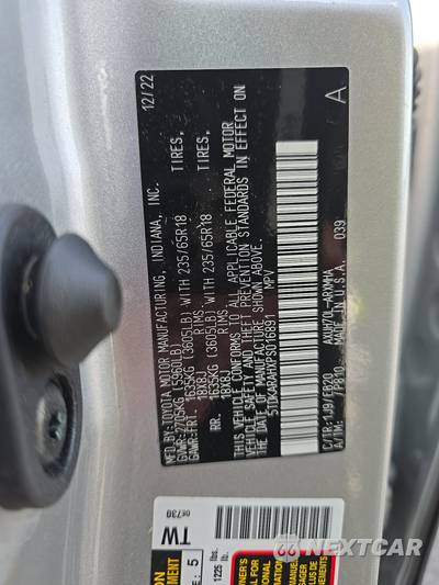 2023 Toyota Highlander Hybrid XLE - zdjęcie 15 z 26 - miniatura