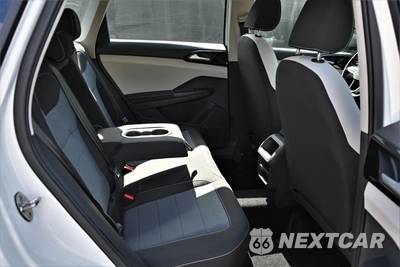 2025 Volkswagen Taos S - zdjęcie 14 z 18 - miniatura