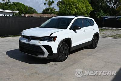 2025 Volkswagen Taos S - zdjęcie 2 z 18 - miniatura