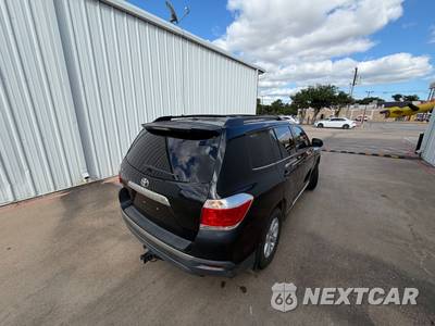2012 Toyota Highlander SE - zdjęcie 14 z 44 - miniatura