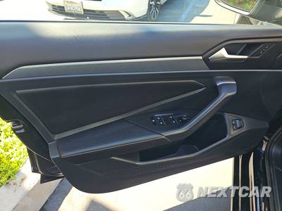 2023 Volkswagen Jetta SE - zdjęcie 9 z 24 - miniatura