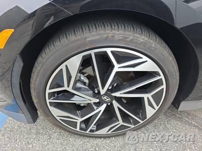 2024 Hyundai IONIQ 6 SEL - zdjęcie 17 z 32 - miniatura