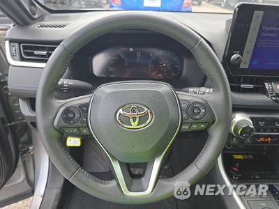 2023 Toyota RAV4 Hybrid XSE - zdjęcie 10 z 19 - miniatura