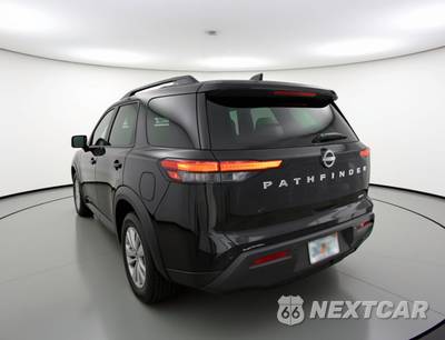 2025 Nissan Pathfinder SV - zdjęcie 5 z 12 - miniatura