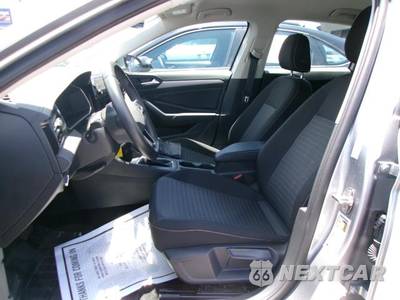 2025 Volkswagen Jetta S - zdjęcie 18 z 28 - miniatura