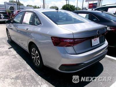 2025 Volkswagen Jetta S - zdjęcie 12 z 28 - miniatura
