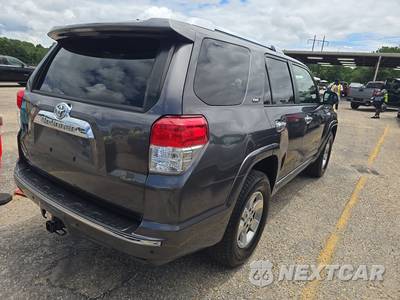 2012 Toyota 4Runner SR5 - zdjęcie 4 z 36 - miniatura