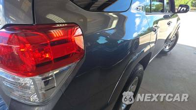 2012 Toyota 4Runner SR5 - zdjęcie 22 z 36 - miniatura