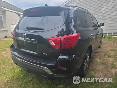 2019 Nissan Pathfinder S - zdjęcie 4 z 25 - miniatura