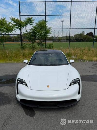 2020 Porsche Taycan 4S - zdjęcie 12 z 22 - miniatura