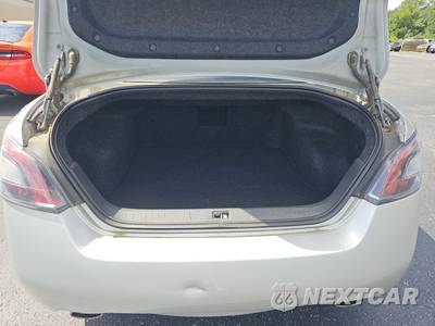 2014 Nissan Maxima 3.5 SV w/Premium Pkg - zdjęcie 17 z 37 - miniatura