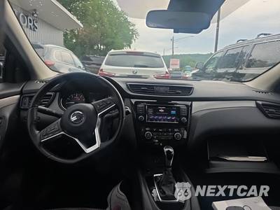2020 Nissan Rogue Sport SV - zdjęcie 14 z 21 - miniatura