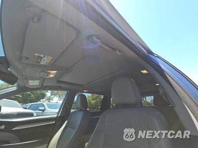 2017 Toyota Highlander XLE - zdjęcie 19 z 24 - miniatura