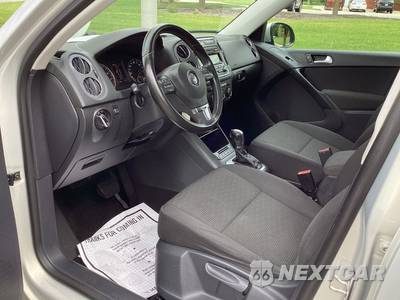 2013 Volkswagen Tiguan S w/Sunroof - zdjęcie 9 z 18 - miniatura