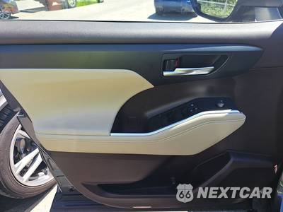 2020 Toyota Highlander XLE - zdjęcie 9 z 51 - miniatura