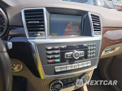 2012 Mercedes-Benz ML 350 - zdjęcie 11 z 26 - miniatura
