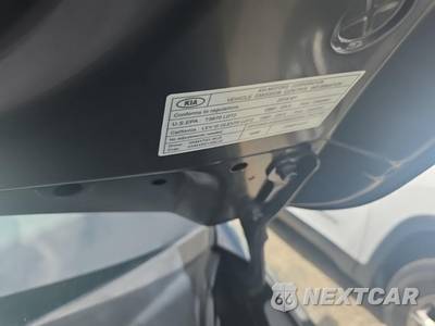 2019 Kia Sedona LX 120.5" WB - zdjęcie 20 z 21 - miniatura