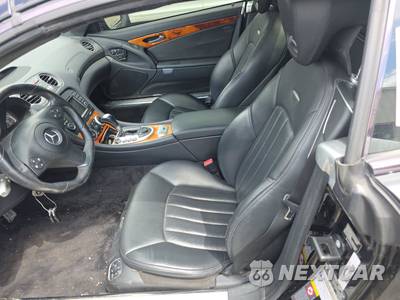 2009 Mercedes-Benz SL 63 AMG Convertible - zdjęcie 7 z 38 - miniatura
