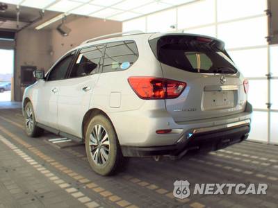 2019 Nissan Pathfinder SV - zdjęcie 6 z 19 - miniatura