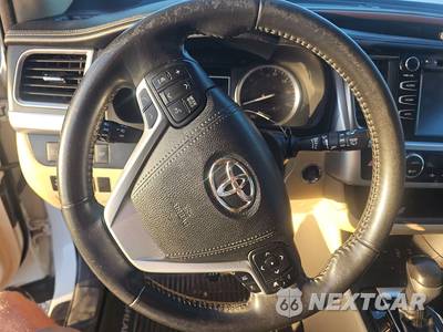 2018 Toyota Highlander XLE - zdjęcie 10 z 30 - miniatura