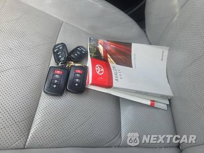 2013 Toyota Avalon Limited - zdjęcie 22 z 24 - miniatura