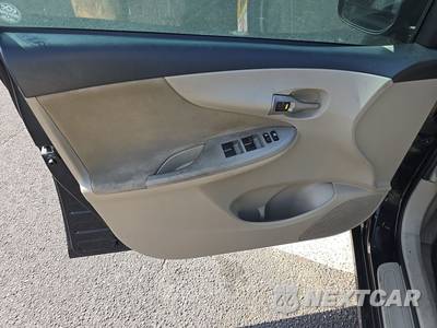 2012 Toyota Corolla LE - zdjęcie 9 z 45 - miniatura