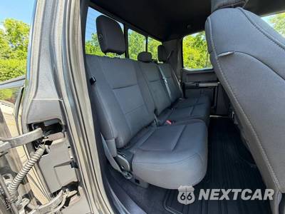 2018 Ford F-150 XLT Extended Cab Medium Bed w/Rear Doors - zdjęcie 18 z 42 - miniatura