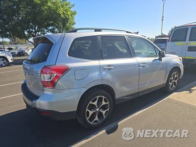 2014 Subaru Forester 2.0XT Touring - zdjęcie 4 z 25 - miniatura