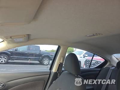 2013 Nissan Versa 1.6 SV - zdjęcie 17 z 18 - miniatura