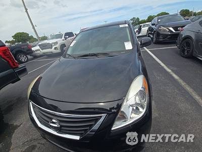 2013 Nissan Versa 1.6 SV - zdjęcie 2 z 18 - miniatura