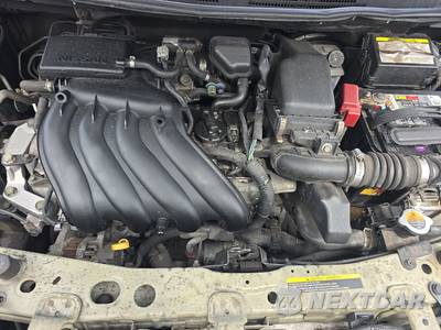 2013 Nissan Versa 1.6 SV - zdjęcie 15 z 18 - miniatura